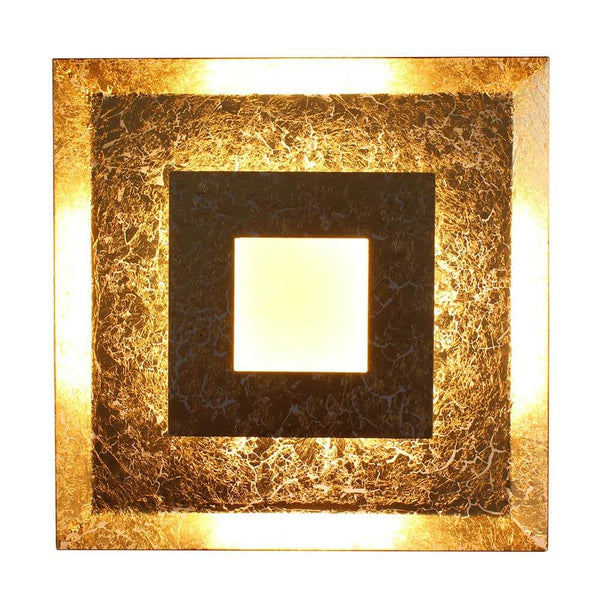LED Wandlampe Window S Goldfarben in quadratischer Form mit indirekter Beleuchtung.