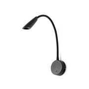 LED Wandleselampe BOKEN Schwarz an der Wand montiert, modern und elegant in Schwarz.
