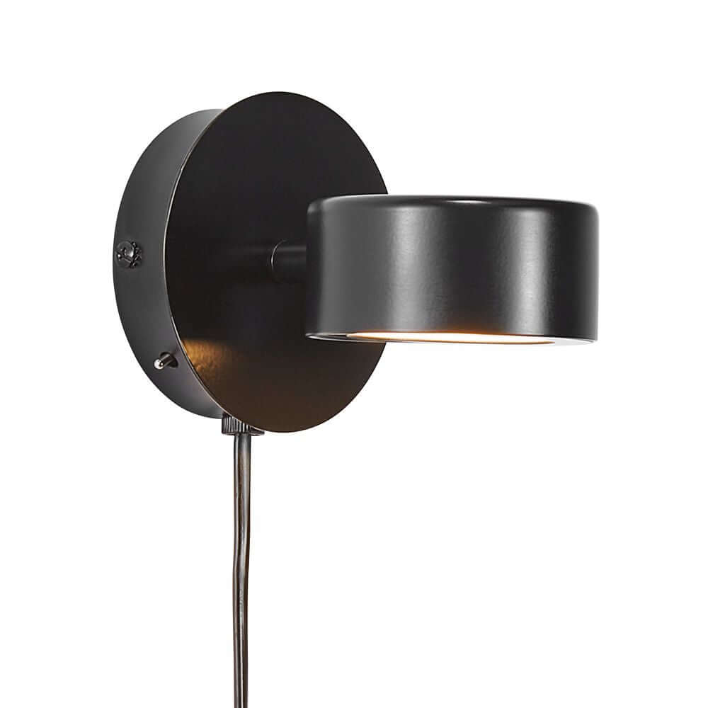 LED Wandleuchte Clyde im skandinavischen Design, mit Moodmaker™-Funktion für stufenloses Licht.
