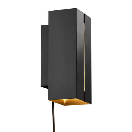 LED Wandleuchte Curtiz in modernem Design, elegantes schwarzes Finish und warmes Licht.