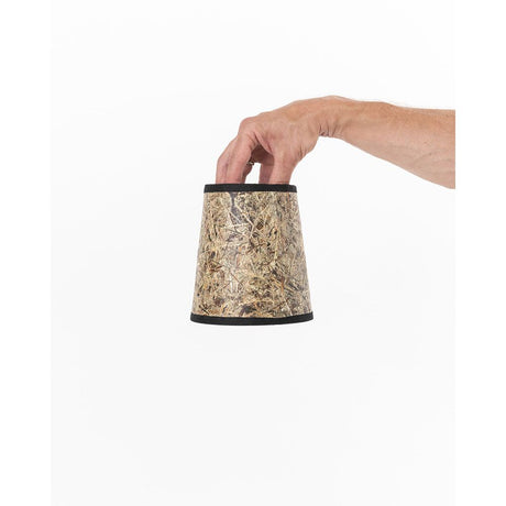 Lampenschirm aus Heu Ø 15cm, konischer Lampenschirm aus Heu mit schwarzem Baumwollband, vielseitig einsetzbar.