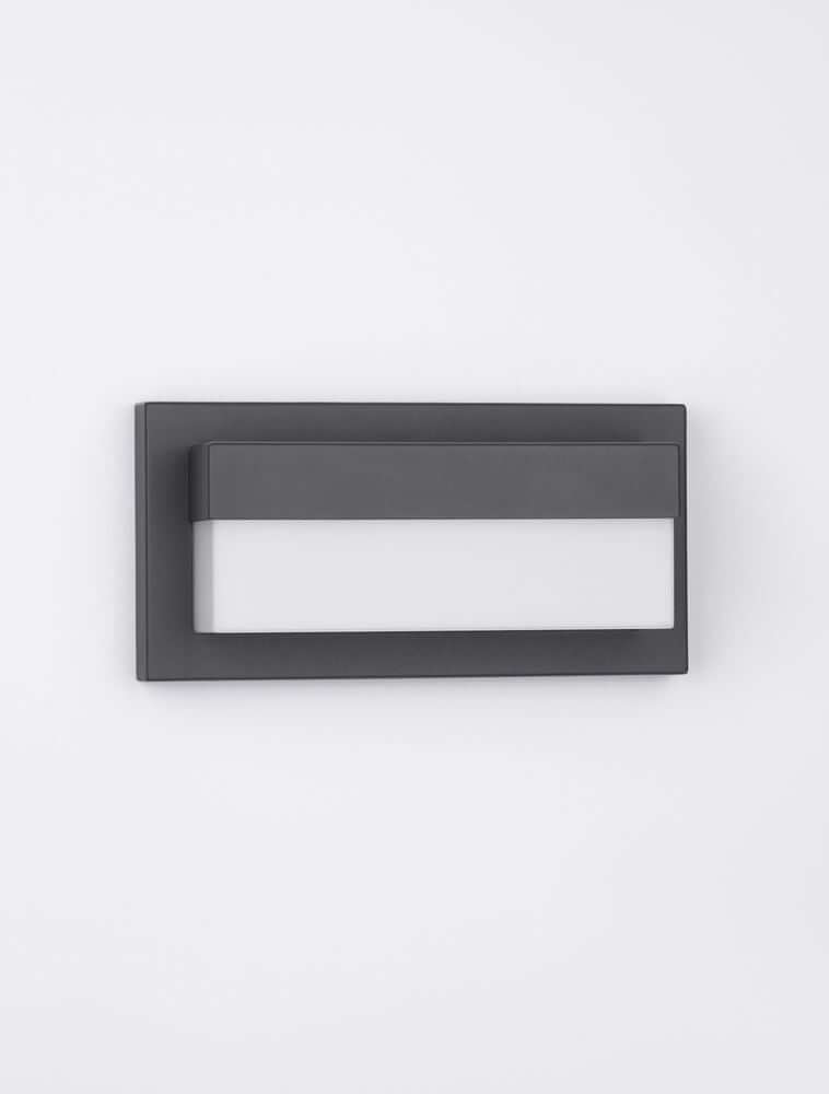 Leto LED Außenwandleuchte Horizontal 3000K Schwarz IP65 in modernem Design aus Aluminium und Acryl.