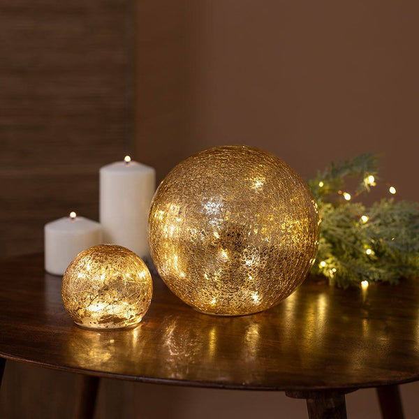 Leuchtende LED Weihnachtskugel Lua Ø 20cm, goldene Glasdeko mit warmem Licht für festliche Weihnachtsstimmung