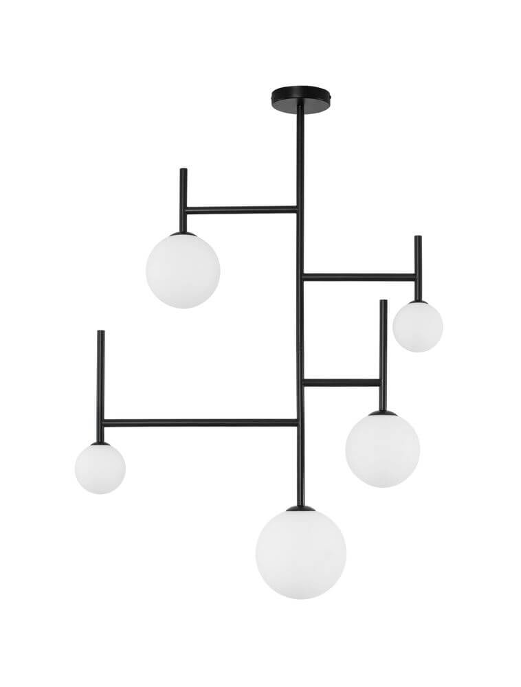 Licato Pendelleuchte 5-flammig Ø 73cm Schwarz, Weiß mit opalen Glaskugeln für elegantes Wohnambiente.