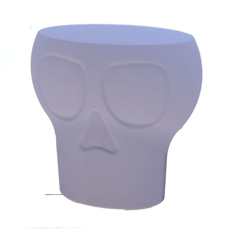 Calvin LED Sitzleuchte in Totenkopf-Design mit Fernbedienung, modernes Design für stilvolle Räume.