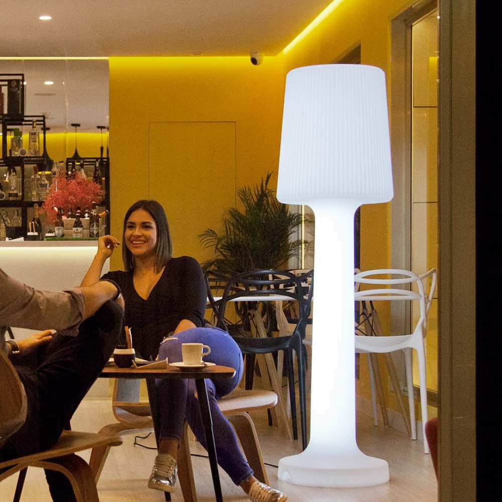 Carmen LED outer standing lamp 165cm with battery and remote control