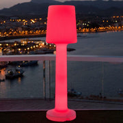 Carmen LED-Udendørs gulvlampe med batteri og fjernbetjening, elegant pink lampe til udendørs brug om natten.