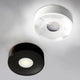 Flacher LED Aufbaustrahler in Schwarz und Weiß für Innen- und Außenbereich mit modernem Design.