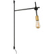 Retro-Wandleuchte Axis Schwarz mit kunstvollem Design und einer einzigartigen Glühlampe.