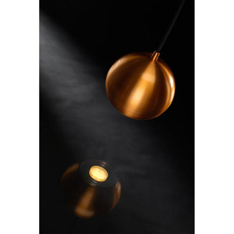 Light Eye Pendelleuchte Kupferfarben GU10 max. 75W im eleganten Design mit reflektierender Oberfläche.