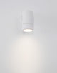 Limbio Außenwandleuchte H 12cm GU10 Down IP54 an der Wand montiert mit sanftem Lichtschein.
