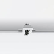 Gypsum Cell1 LED-Einbauspot, modularer, bündiger Einbaustrahler in der abgehängten Decke.