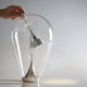 Lodes Blow LED Tischlampe mundgeblasen in transparentem Design mit verstellbarem Licht.