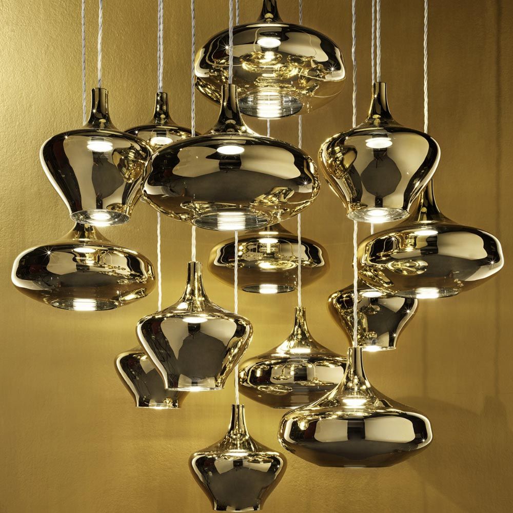Hängelampe im Retro-Stil mit glänzenden, mundgeblasenen Glaskörpern in verschiedenen Formen.