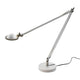 Luceplan Berenice Schreibtischlampe mit flexiblem Arm und 360° drehbarem Leuchtkopf, ideal für präzises Arbeiten.