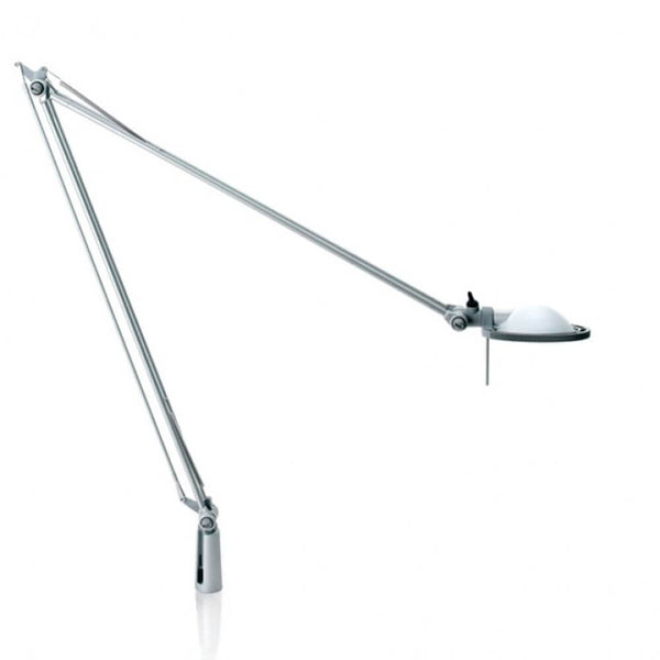 Luceplan Berenice Schreibtischlampe mit Befestigungsstift, elegant und funktional für optimale Beleuchtung.