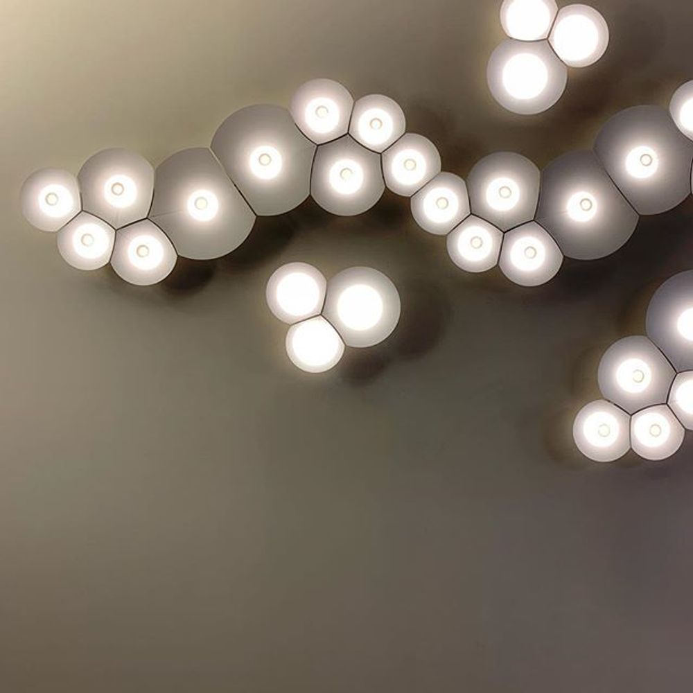 LECPLAN LED -seinävalaisin Bulbullia 62x37cm