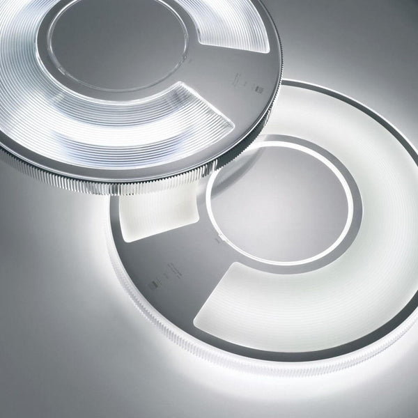 Luceplan Lightdisc LED wall and ceiling light Ø 40cm DALI dimmable IP65 with elegant design and soft light.