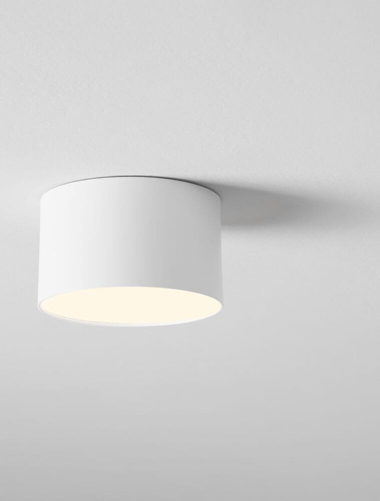 Luldo LED Deckenleuchte in Weiß mit Ø 11cm und 3000K warmem Licht für moderne Innenräume.