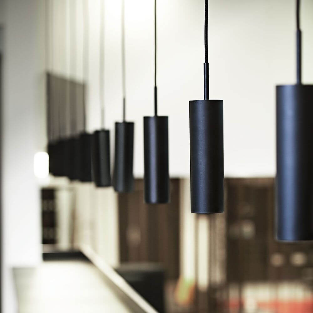 MIB 6 Pendelleuchte mit Stoffkabel Schwarz