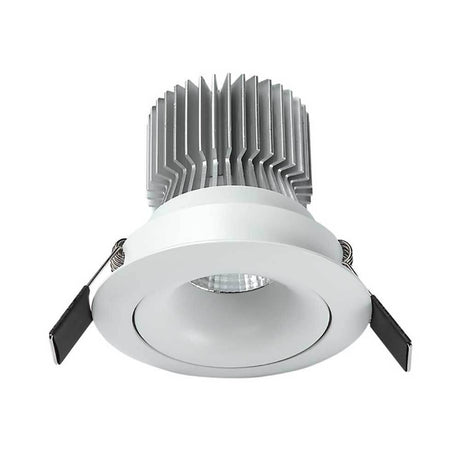 Formentera 7 cm section ronde LED-spot encastré avec un design lumineux moderne en blanc mat pour des espaces élégants.