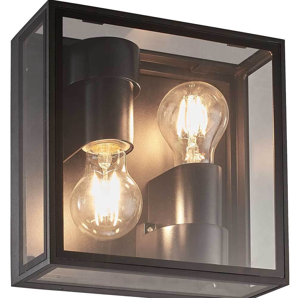 Verbier Retro-Außenwandleuchte mit stilvollem, rechteckigem Design und zwei Leuchtmitteln.