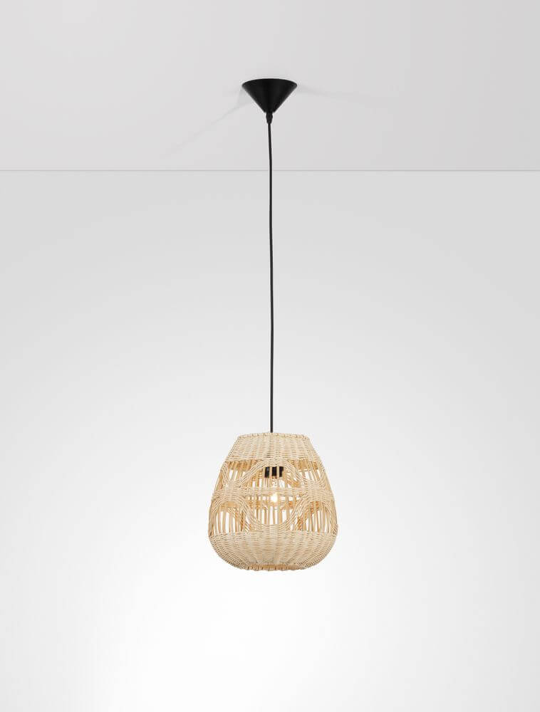 Marlo Pendelleuchte Birne Beige Rattan im skandinavischen Design, aus hellem Rattan für einladende Atmosphäre