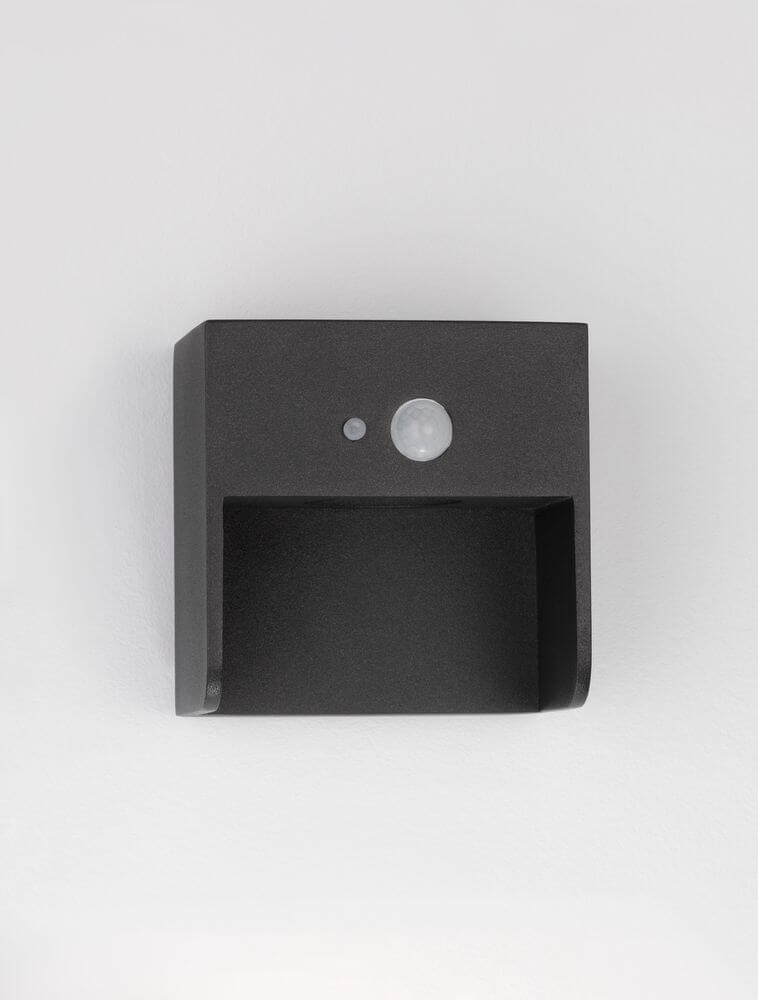 Marta LED Außenwandleuchte 3000K Anthrazit IP65 mit Sensor und modernem Design