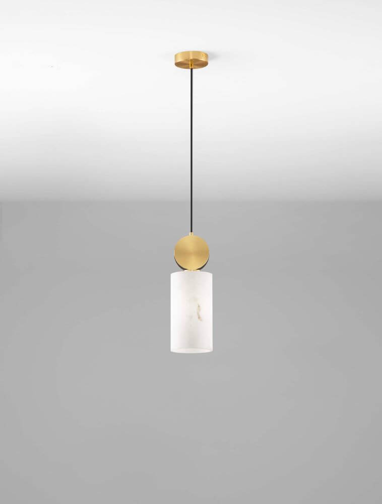 Maru Pendelleuchte Gold mit elegantem Design und modernem Stil, ideal für jedes Zuhause.