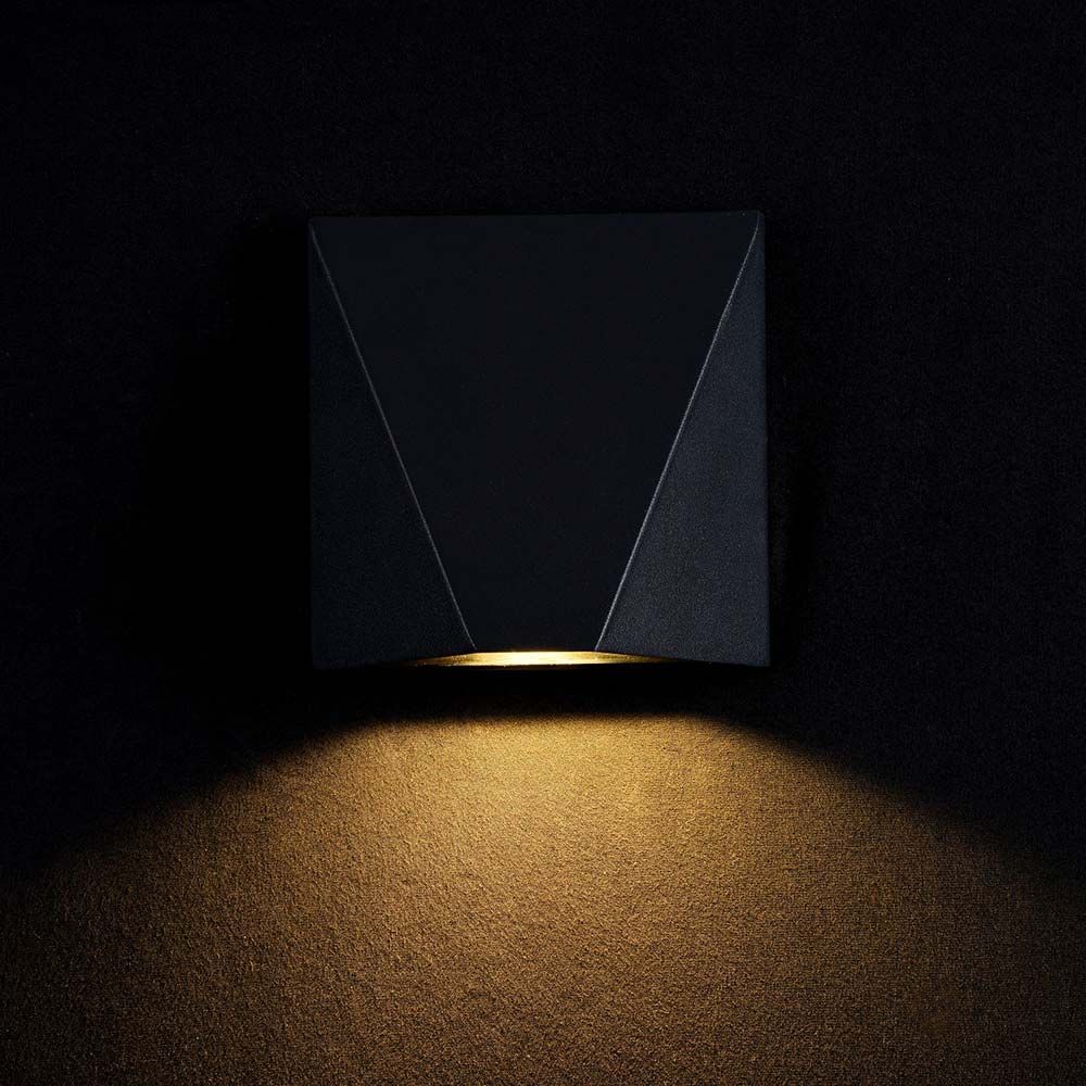 Beekman LED Außenwandleuchte Schwarz, IP54, Metallkorpus, temperaturbeständig, integriertes LED Modul.