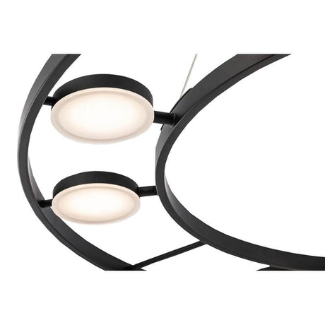 Intetsigende LED Hængelampe Ø 80cm metal med cylindriske lampeskærme og blød lysdæmper funktion.