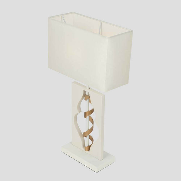 Intreccio Tischlampe Weiß, Gold mit Metallrahmen, Stoffschirm und goldenen Dekorationsbändern