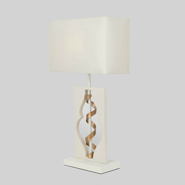 Intreccio Tischlampe Weiß, Gold mit Metallrahmen, Stoffschirm und goldenen Dekorationsbändern