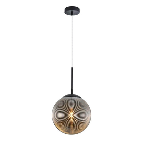 Lumina Pendelleuchte Ø 25cm mit grafischem Ornament auf dem Glaslampenschirm in rauchfarbigen Tönen.