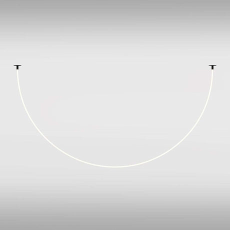 LED Pendelleuchte Tau 400cm in minimalistischer, eleganter Form für modernes Wohndesign.