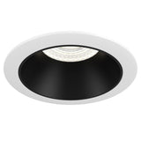 Share Einbauleuchte in runder Form mit schwarzem Innenraum und weißem Rahmen für modernes Lichtdesign.