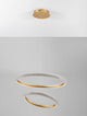 Medora LED Pendelleuchte 2-flammig Ø 59cm 3000K Messing-Gold, elegante Deckenkonstruktion mit goldenen Ringen.