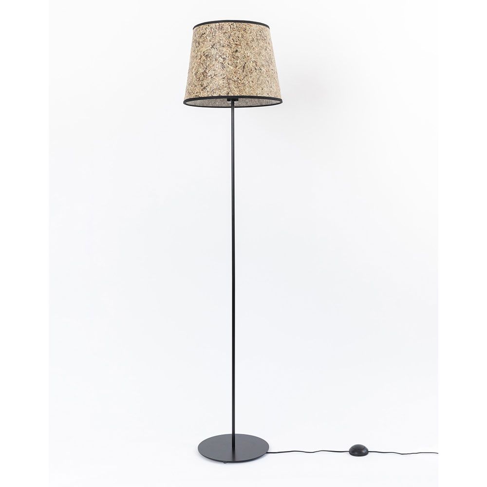 Metal floor lamp with a hay forward