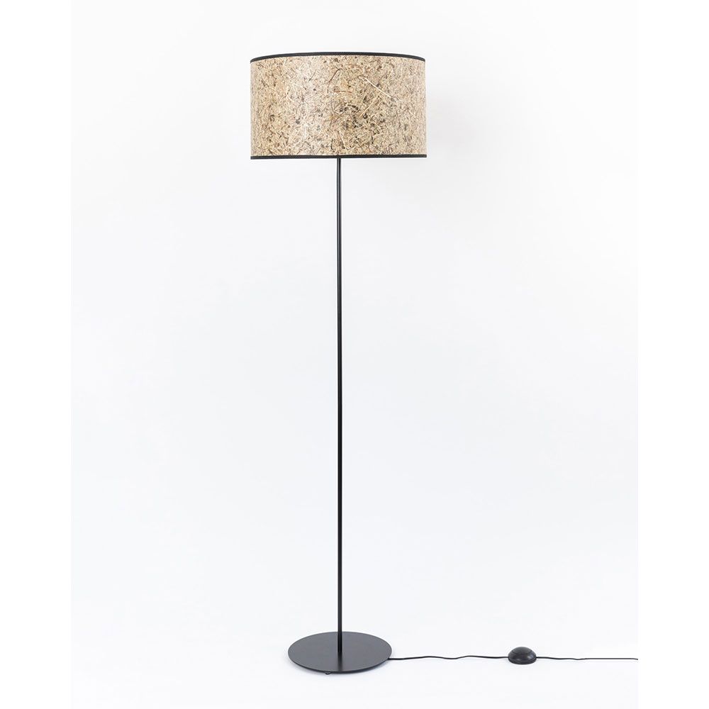 Metal floor lamp with a hay forward