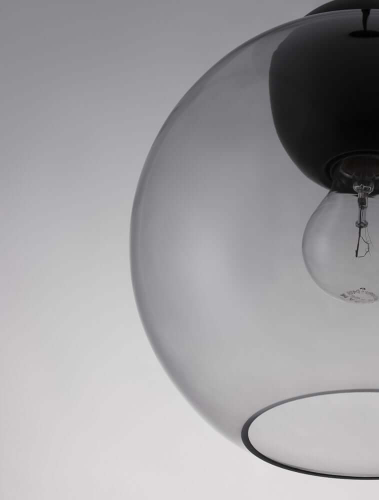 Midori Pendelleuchte E27 Ø 24cm mit mattem Schwarz und Rauchglas im modernen Design