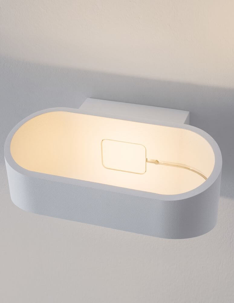 Mile LED Außenwandleuchte Stadion 3000K Up & Down Weiß IP54 in modernem Design aus Aluminium und Glas.