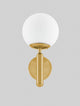 Monet Wandleuchte Gold, Weiß – elegante Wandlampe mit messingfarbener Metallhalterung und mundgeblasenem opal Glasleuchtenschirm