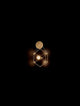 Nebula LED Wandleuchte Ø 23,4cm 3000K in modernem Design mit warmem Licht auf schwarzem Hintergrund.