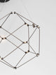 Nebula LED Wandleuchte Ø 23,4cm 3000K in modernem Design mit angeschlossenen LED-Lichtern.