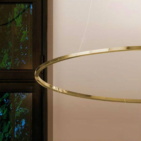 Nemo Ellisse Mega Up LED lampe pendante 186x95cm indirecte en or, design élégant pour un éclairage indirect.