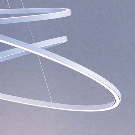 Nemo Ellisse Triple LED Hängelampe 3 Ringe, ovale Pendelleuchte in modernem Design.