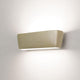 Nemo Flaca LED Wandlampe Dimmbar in eleganter Designmontage an der Wand, mit diffusem Lichtaustritt.
