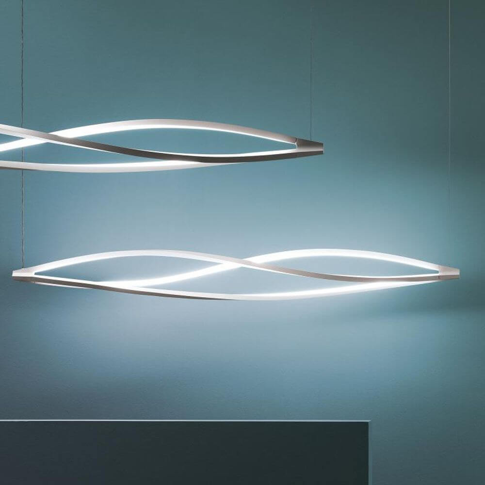 Nella lampada a sospensione a LED orizzontale del vento 183 cm
