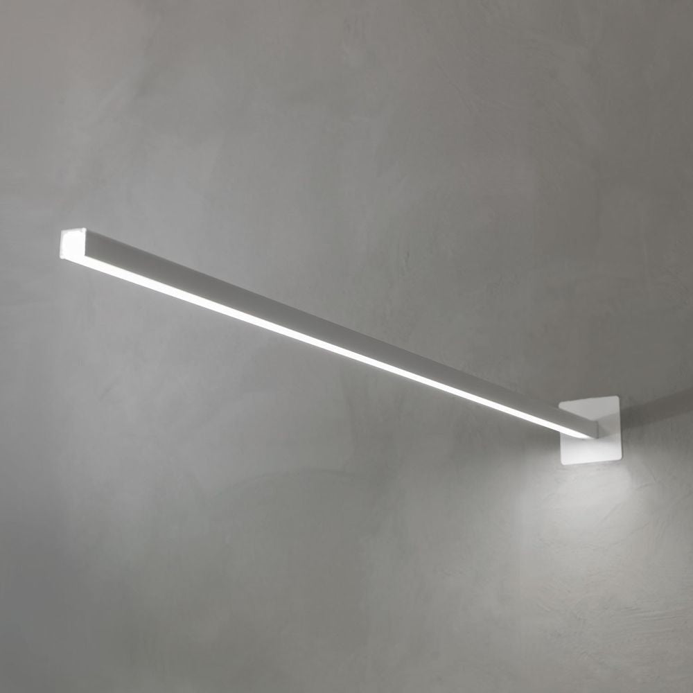 Linescapes Cantilevered LED Einbau-Wandlampe