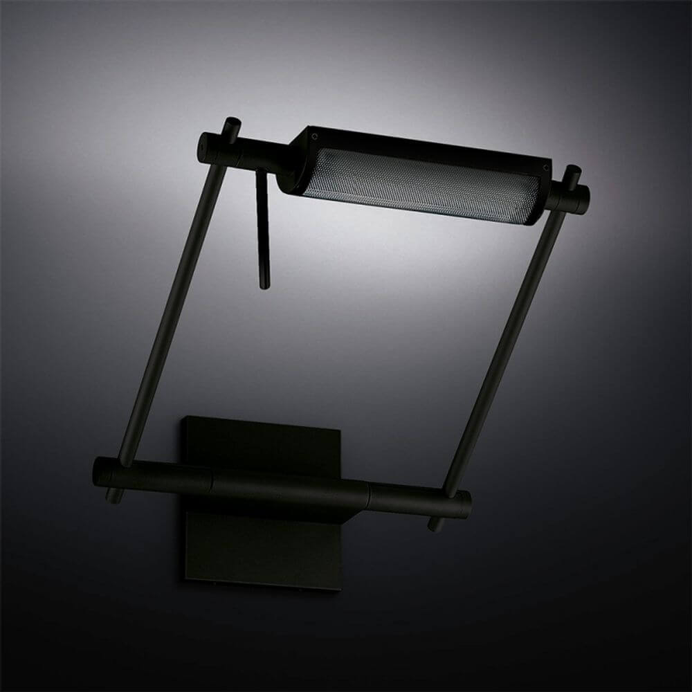 Nemo Logo LED Wandlampe oder Deckenleuchte in schwarzem Aluminium mit verstellbarem Diffusor.
